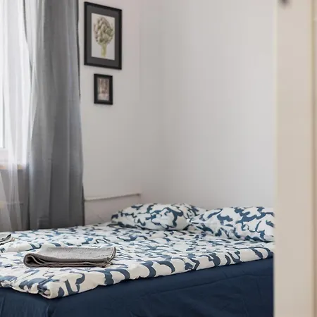 Metro Pole Mokotowskie *