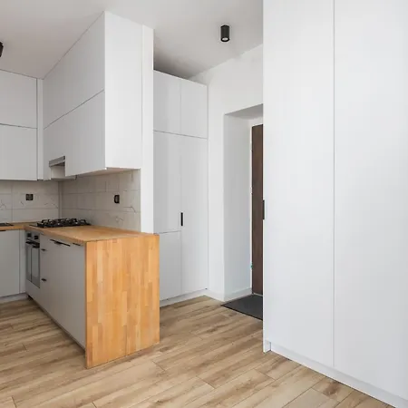 Metro Pola Mokotowskie Varsavia